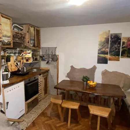 Holiday home Rustic Tara