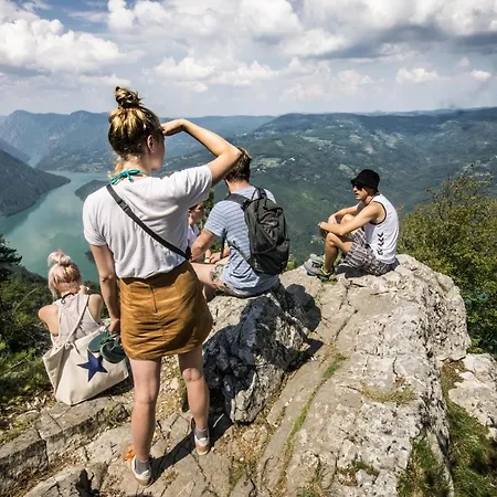 Rustic Tara Kaludjerske Bare