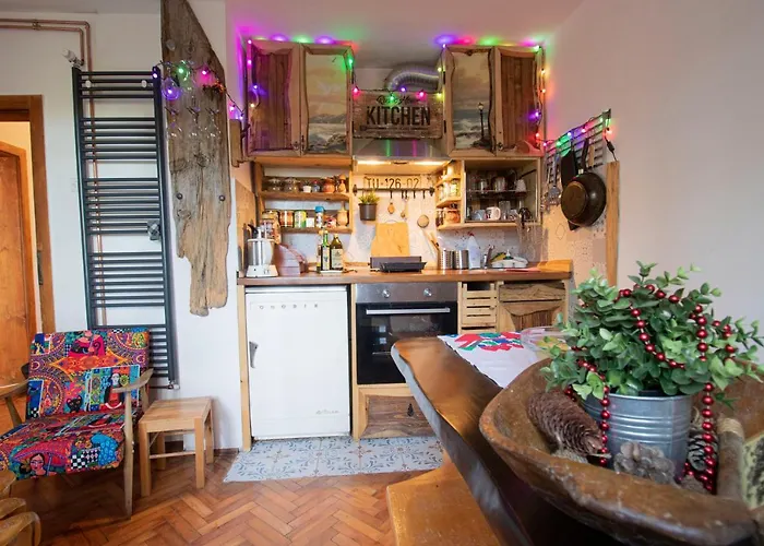 Semesterbostad Rustic Tara *