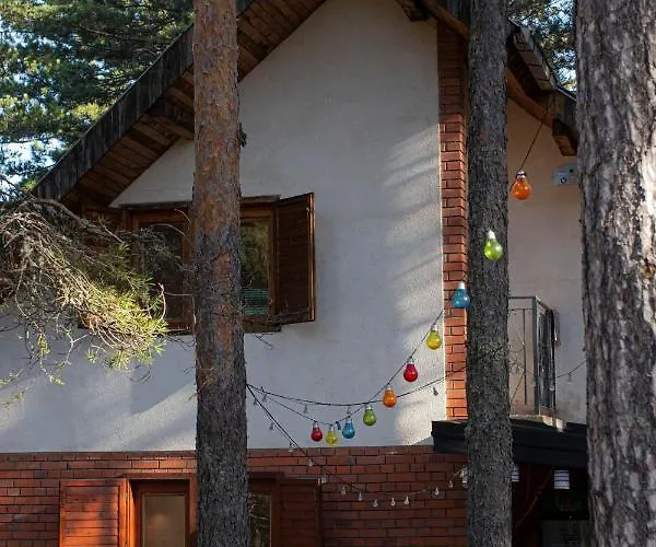 Rustic Tara Kaludjerske Bare